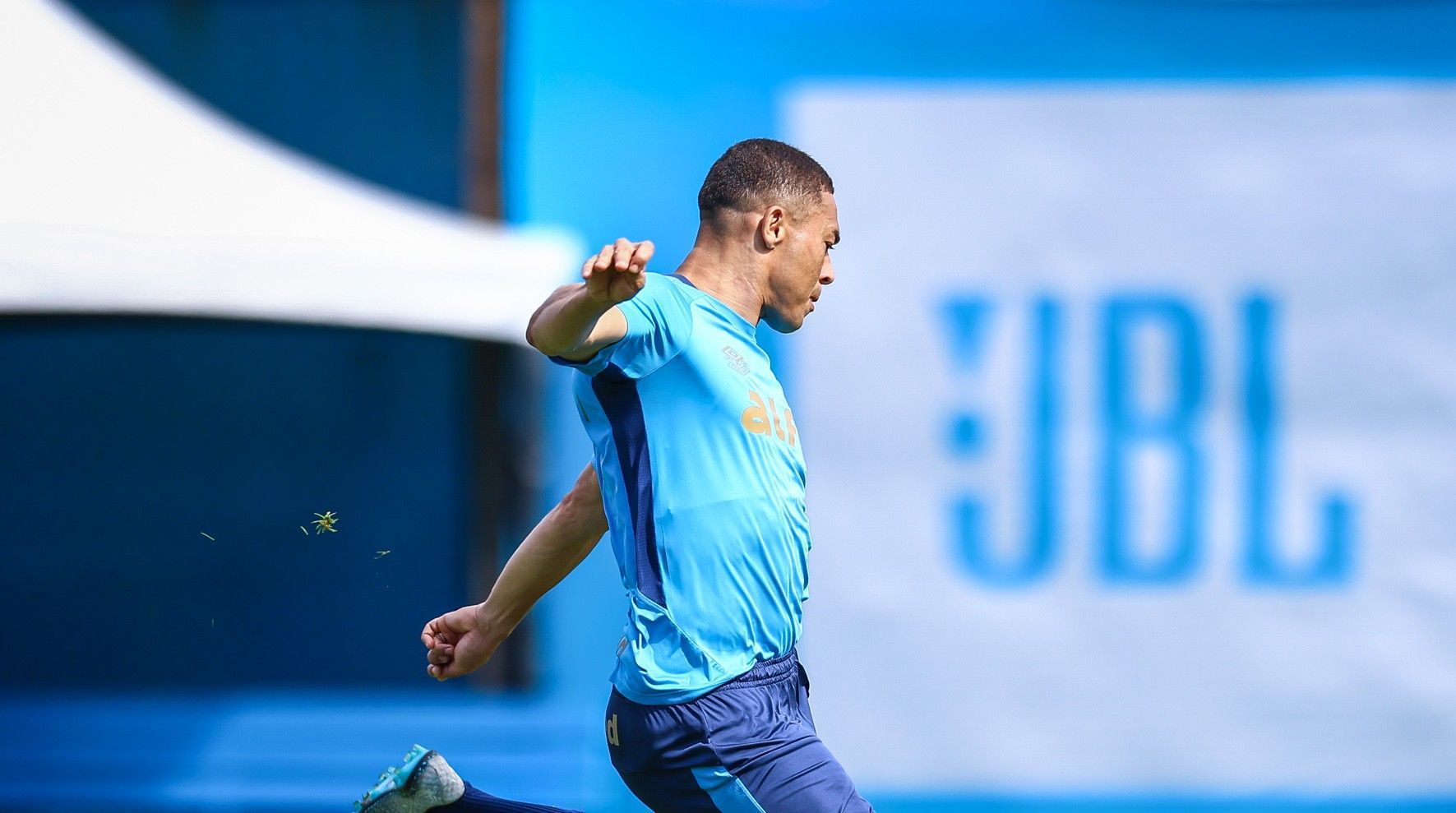 Grêmio tem retornos e baixas para enfrentar Flamengo pelo Brasileirão