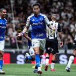 Kaio Jorge tenta ampliar fama de carrasco do Atlético após 2025 iluminado