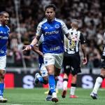 Kaio Jorge tenta ampliar fama de carrasco do Atlético após 2025 iluminado