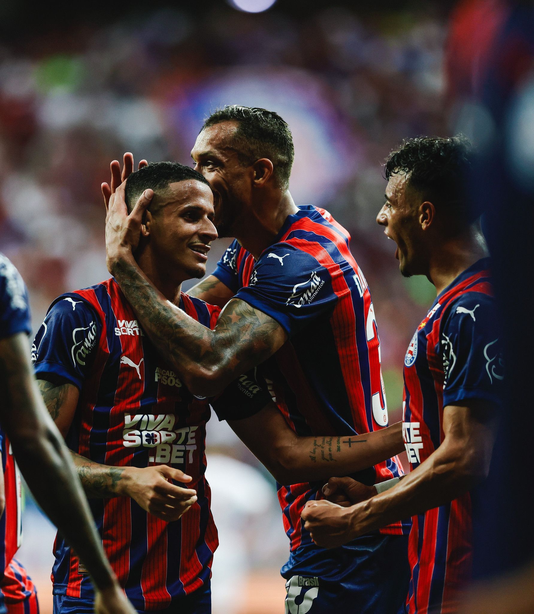 Titular do Bahia lidera ranking no futebol brasileiro; veja números