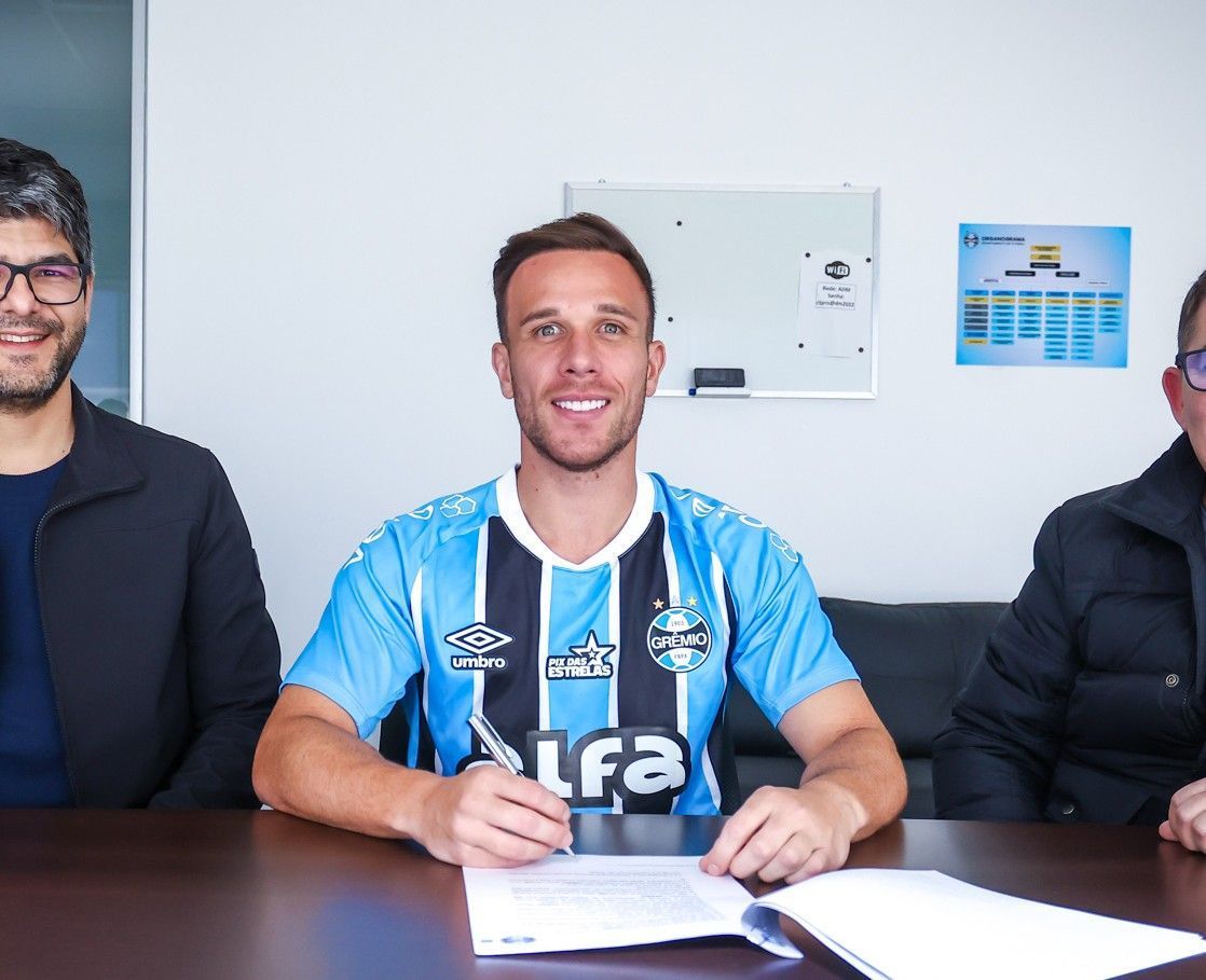 Quando Arthur vai reestrear pelo Grêmio? Veja provável data e confronto
