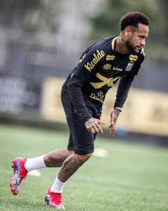 Neymar é uma das esperanças do Santos na luta contra a zona de rebaixamento