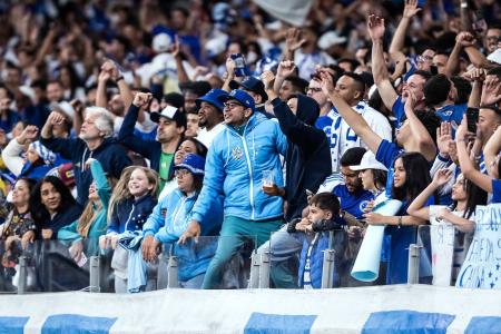 Torcedores do Cruzeiro em jogo no Mineirão, em Belo Horizonte