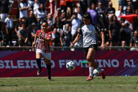 Corinthians se classificou contra o São Paulo, e enfrentará o Cruzeiro na final