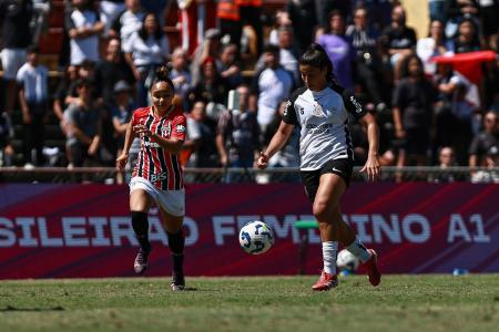 Corinthians se classificou contra o São Paulo, e enfrentará o Cruzeiro na final