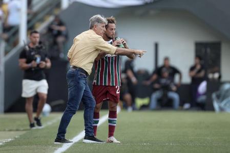 Renato Gaúcho disse que mudou a equipe por causa da atuação de Neymar