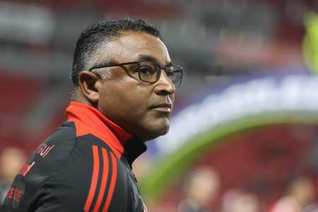Roger Machado disputou cinco GreNais pelo Internacional