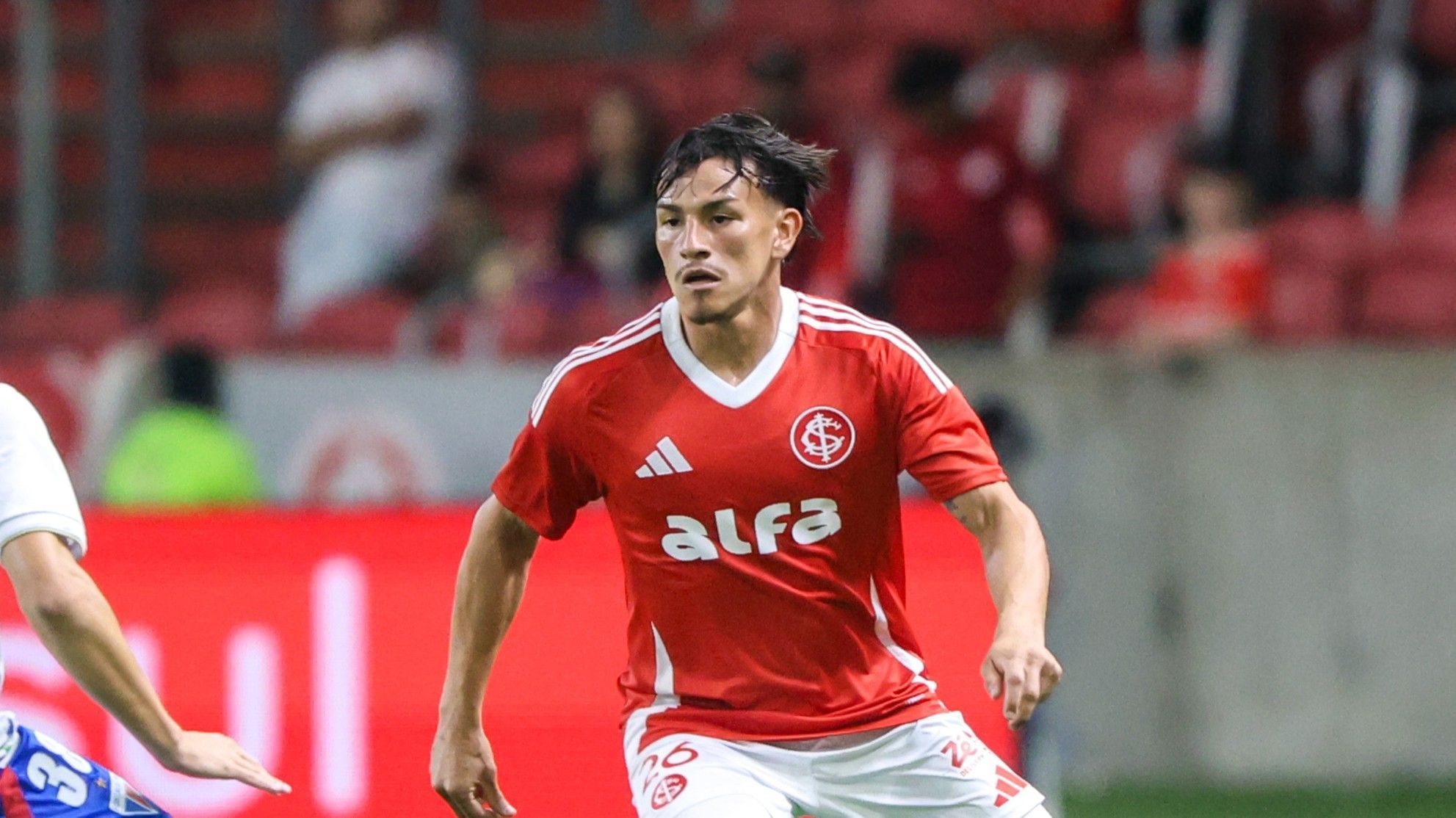 Titular do Inter tem a pior média de bolas perdidas por jogo no Brasileiro