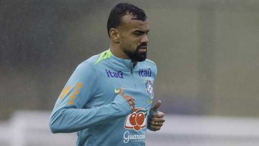 Fabrício Bruno em treinamento pela Seleção Brasileira