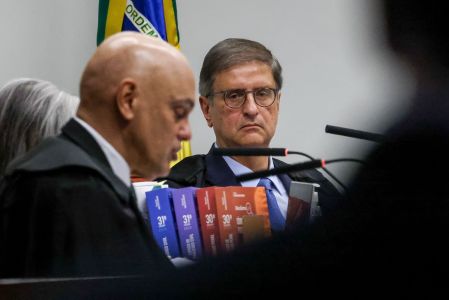 Procurador-geral da Reública, Paulo Gonet, e o ministro do Supremo Tribunal Federal, Alexandre de Moraes