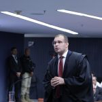 Advogado cita sogra durante julgamento de Bolsonaro e provoca risadas no STF