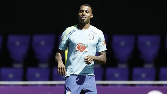 Volante Jean Lucas, do Bahia, durante treino da Seleção Brasileira