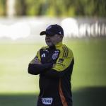 Atlético: Sampaoli muda treinos com trabalho em dois períodos e atividade na Arena MRV