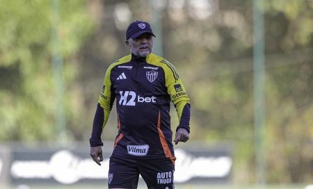 Sampaoli comanda primeiro treino em segunda passagem pelo Galo