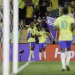 Ancelotti estreia no Maracanã, e Brasil goleia o Chile pelas Eliminatórias