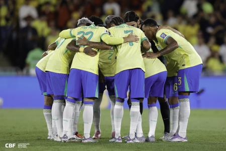 Seleção Brasileira teve atuação segura e venceu o Chile por 3 a 0, no Maracanã, pelas Eliminatórias Sul-Americanas