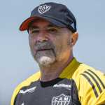 Jovem ‘esquecido’ por Cuca vive expectativa por oportunidades com Sampaoli no Atlético