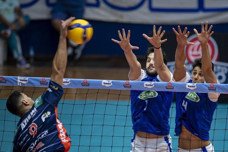 Após vitória, do Sada Cruzeiro, Otávio abre o jogo sobre enfrentar o irmão
