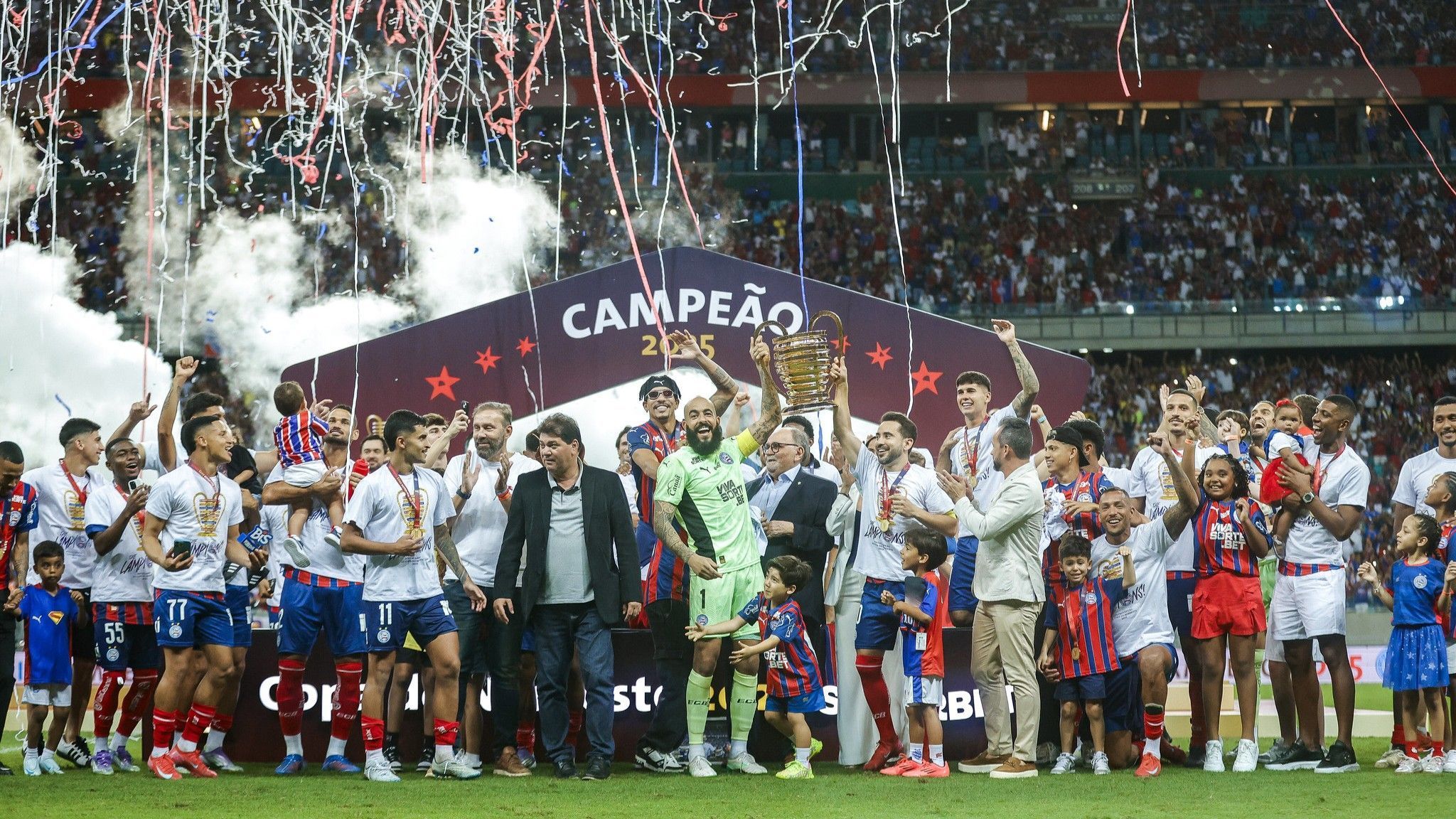 Bahia supera Vitória e se isola como maior campeão da Copa do Nordeste