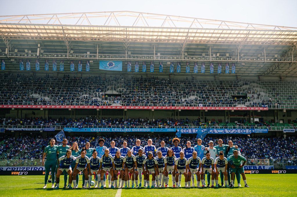 Cruzeiro 2 x 2 Corinthians: veja quem foi eleita a melhor em campo