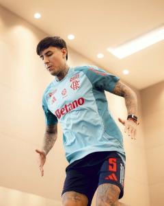 Erick Pulgar, do Flamengo, se aproxima de retorno aos gramados