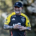 À espera de Lyanco, Atlético inicia semana de decisão na Copa do Brasil