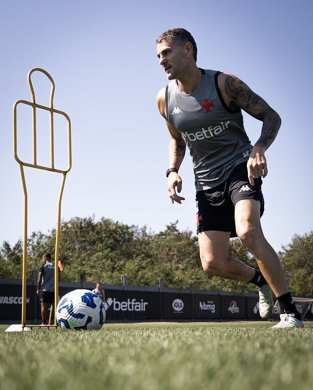 Pablo Vegetti traça objetivo do Vasco e revela frustração vivida em 2024
