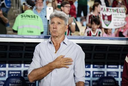 Renato Gaúcho ganhou seis dos nove jogo em fase de mata-mata com o Fluminense