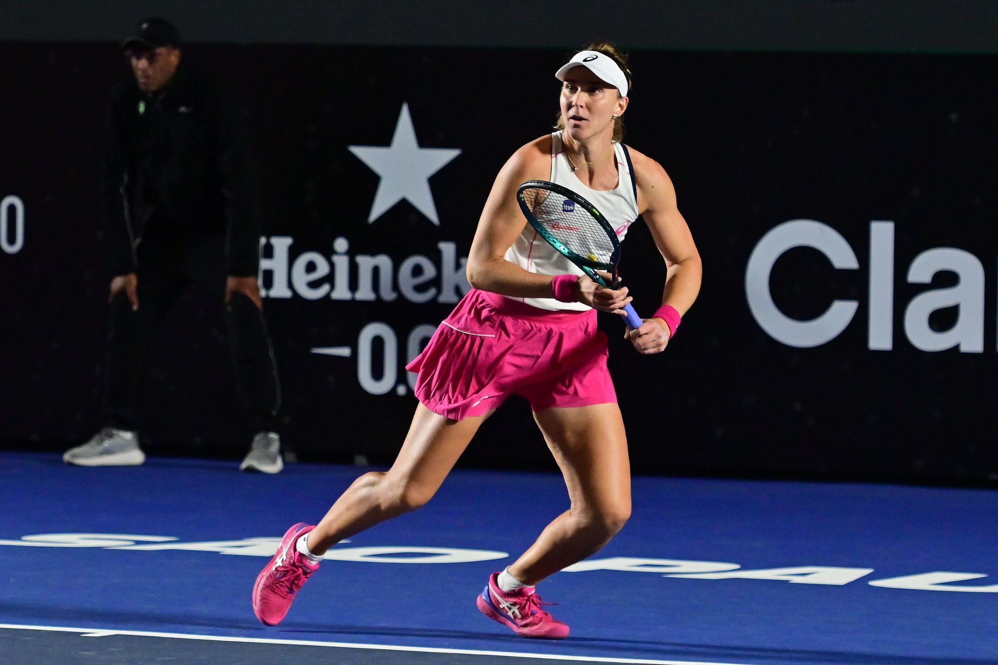 Bia Haddad mostra força, bate Laura Pigossi e avança às quartas do SP Open