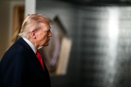 Trump voltou a ironizar o presidente do Fed, Jerome Powell, em publicação na sua rede social