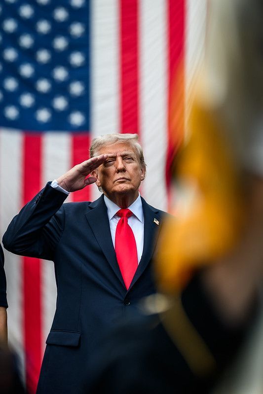 Trump diz que irá designar o grupo 'Antifa' como organização terrorista