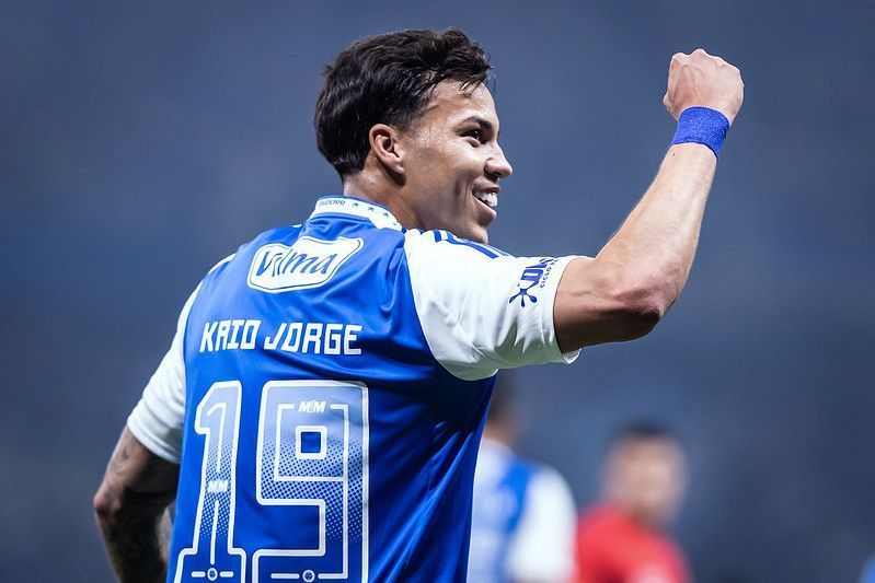 Iluminado: Kaio Jorge, do Cruzeiro, assume artilharia dupla na temporada