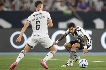 Botafogo x Vasco: equipes se enfrentam nesta quarta (5) pelo Campeonato Brasileiro