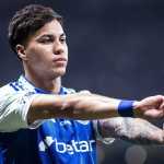 Kaio Jorge desperta interesse de clube da Premier League, e Cruzeiro tem reação imediata