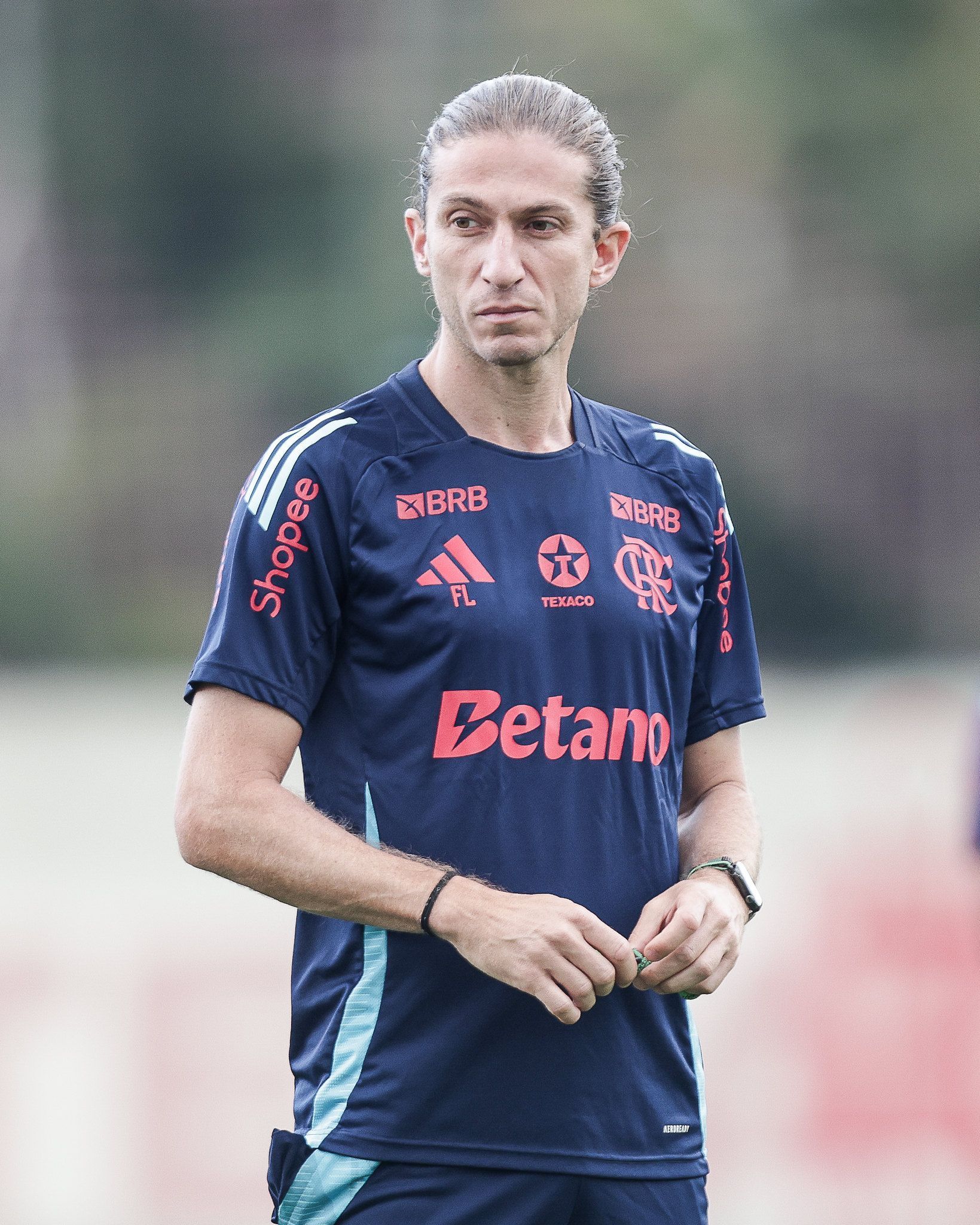 O que pensa Ancelotti sobre Filipe Luís, do Flamengo, treinar na Europa