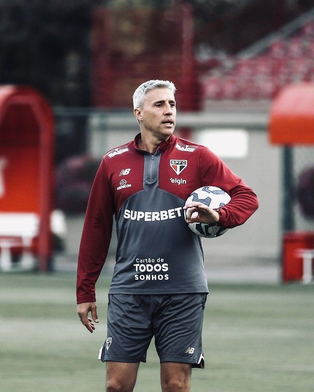 Escalação do São Paulo: veja o provável time para o clássico contra o Santos