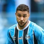 Grêmio confirma lesão de lateral; veja prazo de recuperação