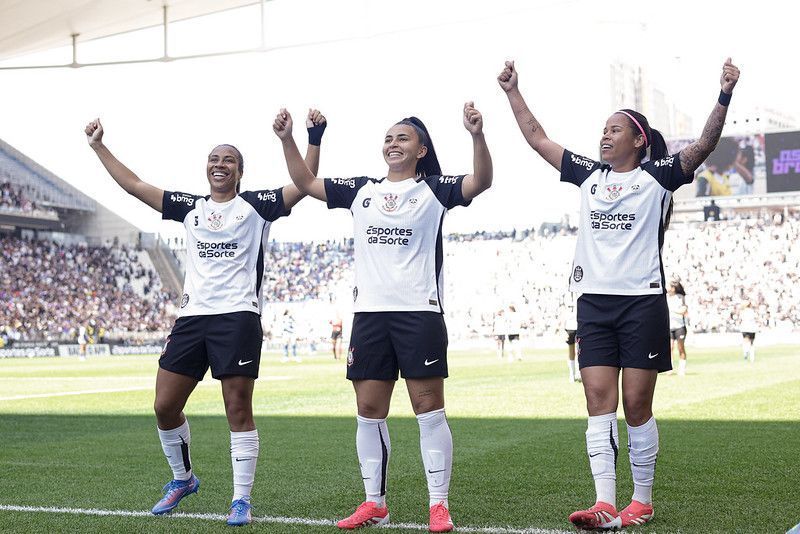 Premiação milionária: quanto Corinthians faturou com título do Brasileiro Feminino