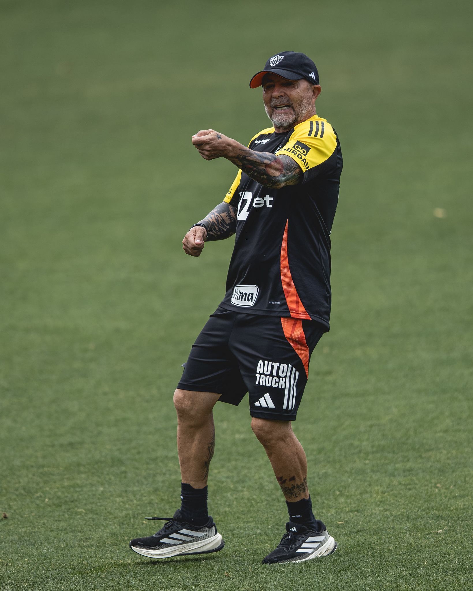 Sampaoli ganha 'nova arma' para suprir ausência de Cuello no Atlético