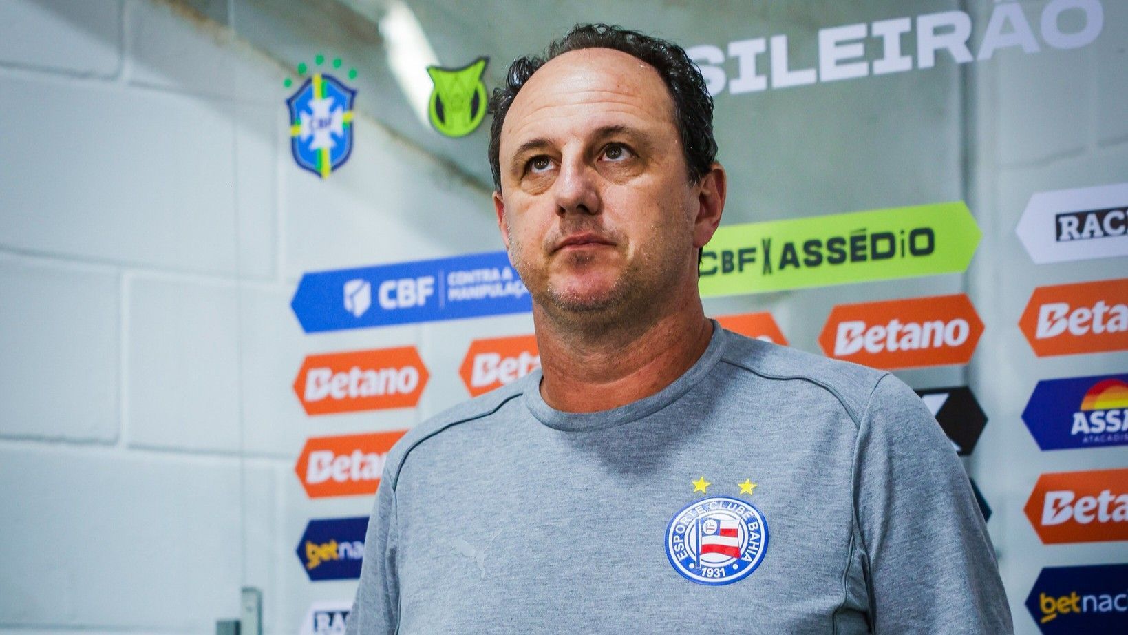 Veja o que disse Rogério Ceni após virada do Cruzeiro sobre o Bahia