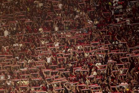 Torcida do Flamengo no Maracanã: o estádio será palco da partida contra o Racing-ARG na semifinal da Libertadores