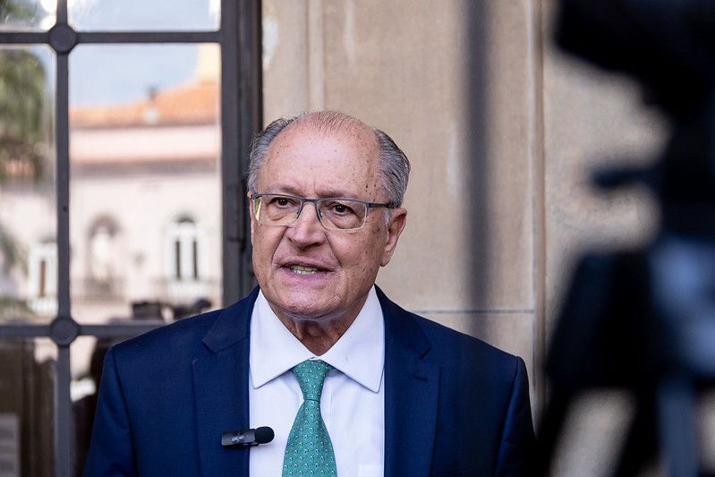 Alckmin se diz otimista com uma redução da taxa básica de juros mais rápida