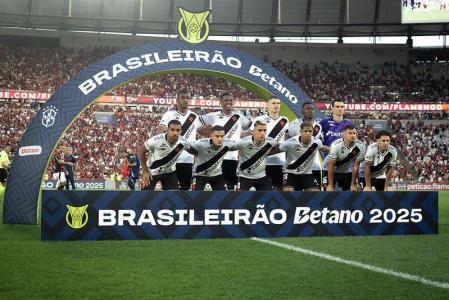 Vasco tem importantes jogadores pendurados para o duelo contra o São Paulo