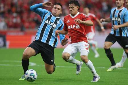 Grêmio venceu o Internacional neste domingo (21), no Beira-Rio