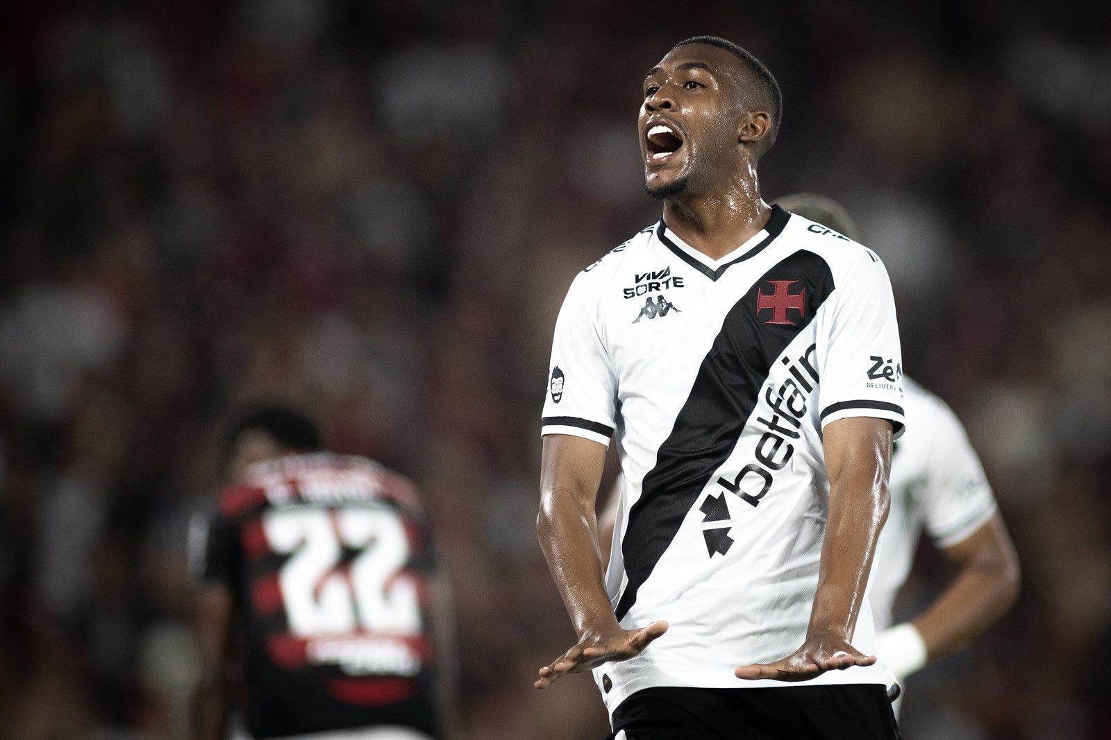 Autor de gol do Vasco contra o Flamengo crava: 'Nunca corri tanto em minha vida'