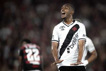 Rayan vibra no Maracanã: atacante do Vasco marca em empate com o Flamengo pelo Brasileirão