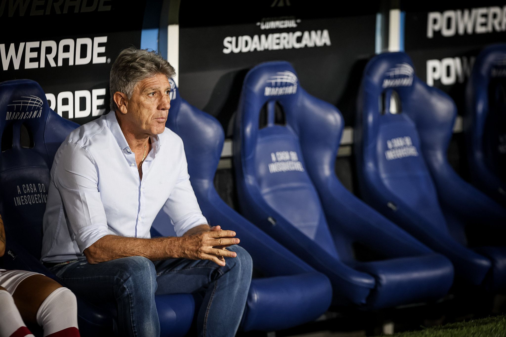 Narrador da Cazé TV detona Renato Gaúcho após eliminação do Fluminense; assista