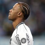 Titular do Botafogo se manifesta após lesão que o afastará dos jogos até 2026