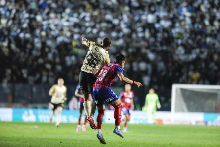 O Vasco venceu o Bahia pelo primeiro turno do Brasileiro em São Januário