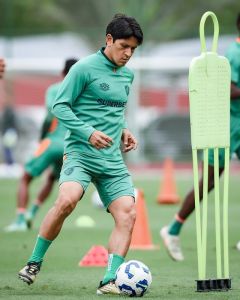 Cano desfalca o Fluminense contra o Atlético